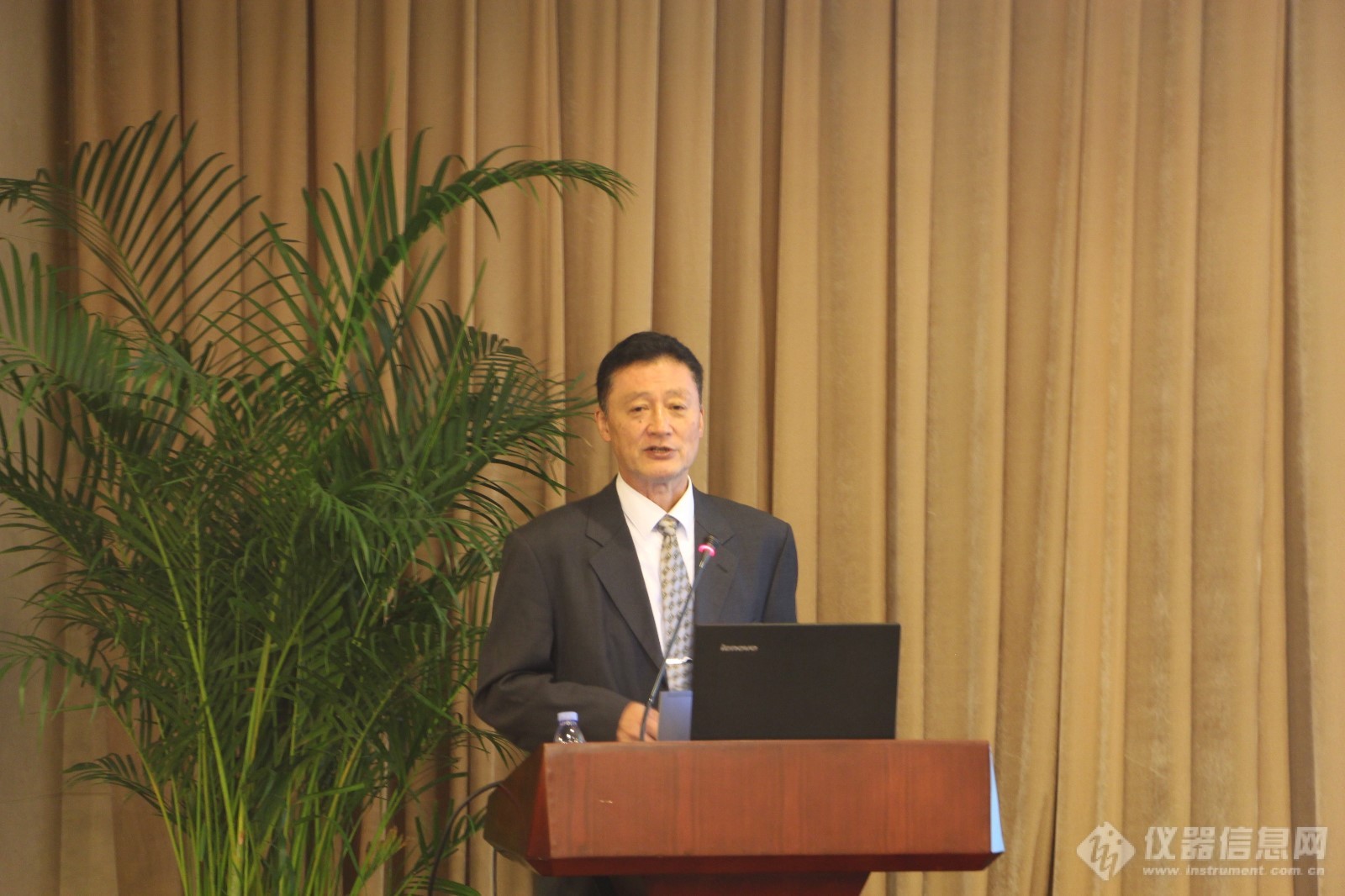 首届微纳流控细胞分析学术报告会在京召开(图2)