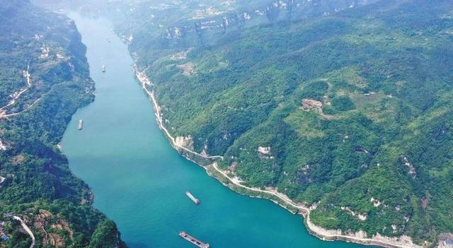 若打开全部闸门将三峡水库里的水放光大概需要多长时间？(图12)