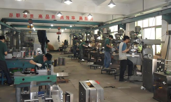 十大买球平台：模具行业现状如何工业之母是否依然吃香就业发展在哪里(图6)