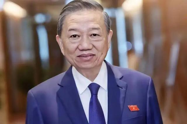 越南失宠不仅是缺电富士康拉回设备和模具转了一圈又回到河南(图5)