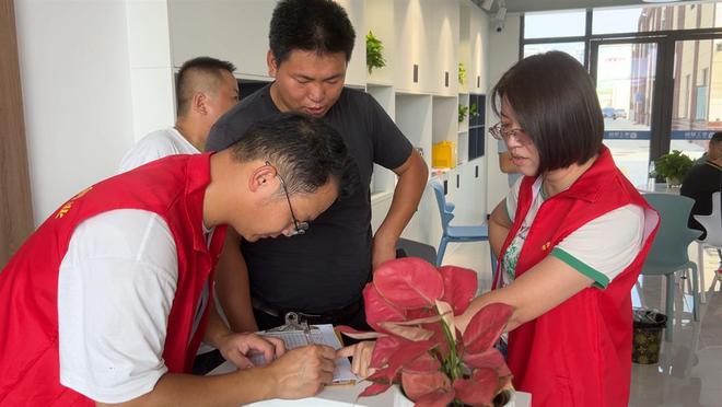 孝感首衡城零工驿站正式揭牌运营(图3)