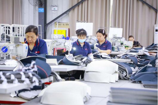 十大买球平台：锻造新质生产力东台篇①丨向“新”谋升级盐城东台加快传统产业转型(图3)