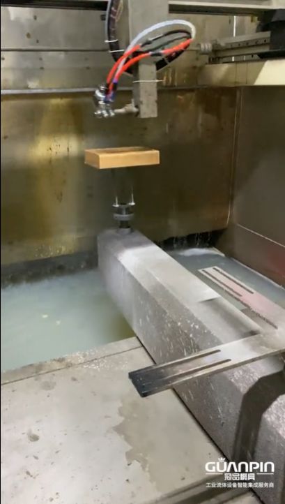 十大买球平台：冠品涂装-木盒自动喷涂应用设备介绍(图3)