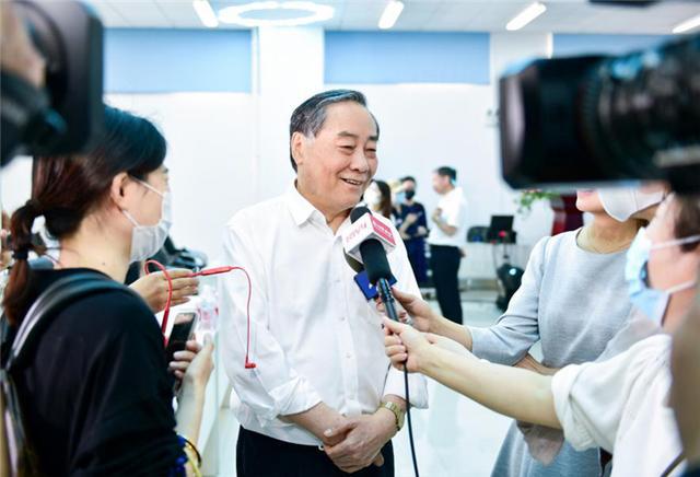 娃哈哈康有利电商平台发布会在杭举行贴息贷款帮助10万年轻人实现创业梦(图6)