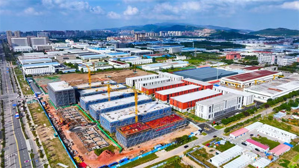 连云港海州：立足“高”“新”培育新质生产力生力军(图1)