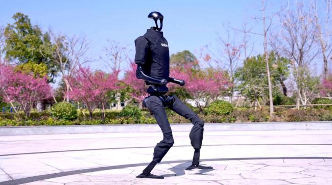 韩网友对中国功夫机器人开启夸夸模式中国科技的硬核创新(图7)
