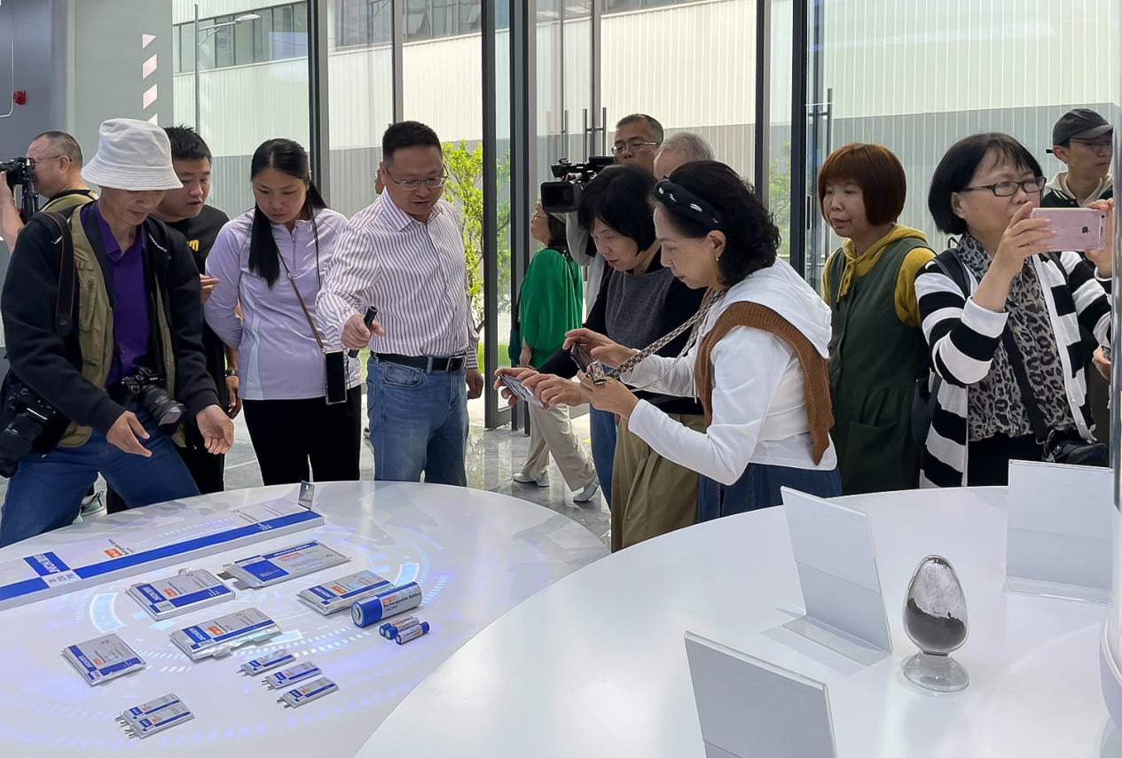 探访全球领先的钠电技术自贡第六届原创短大赛聚焦自贡高新区产业转型升级(图1)