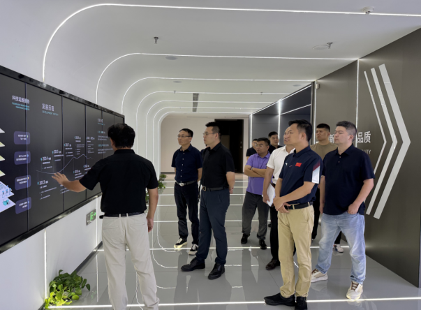 知名经济学家杜帅带队调研苏州低空经济共探产业发展新路径十大买球平台：(图1)