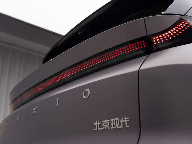 ELEXIO登场！这艘合资阵营的“电动方舟”能载着传统巨头逃离诺基亚的命运吗？(图5)