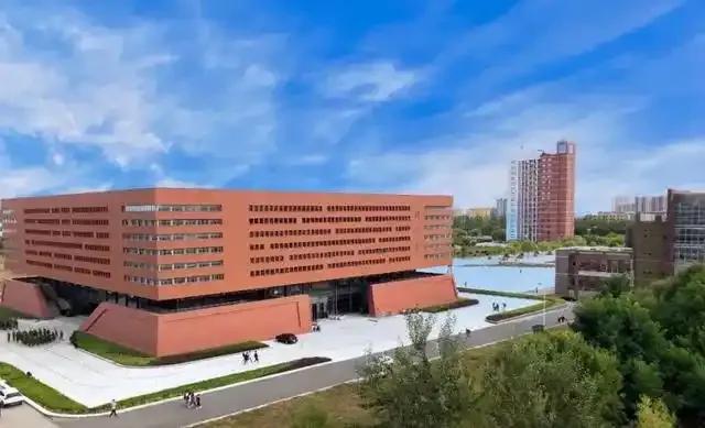 被严重低估的全国重点大学就业率极高二本分数都能考上！(图1)