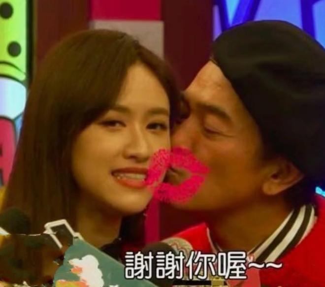 买球网站：内容劲爆！吴宗宪炮轰小S黄子佼出入不雅场合！曾隐瞒婚姻劈腿3人(图3)