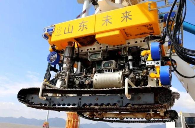 牵手威海这家国家级“小巨人”浙江汽车模具上市公司进军深海机器人领域(图1)