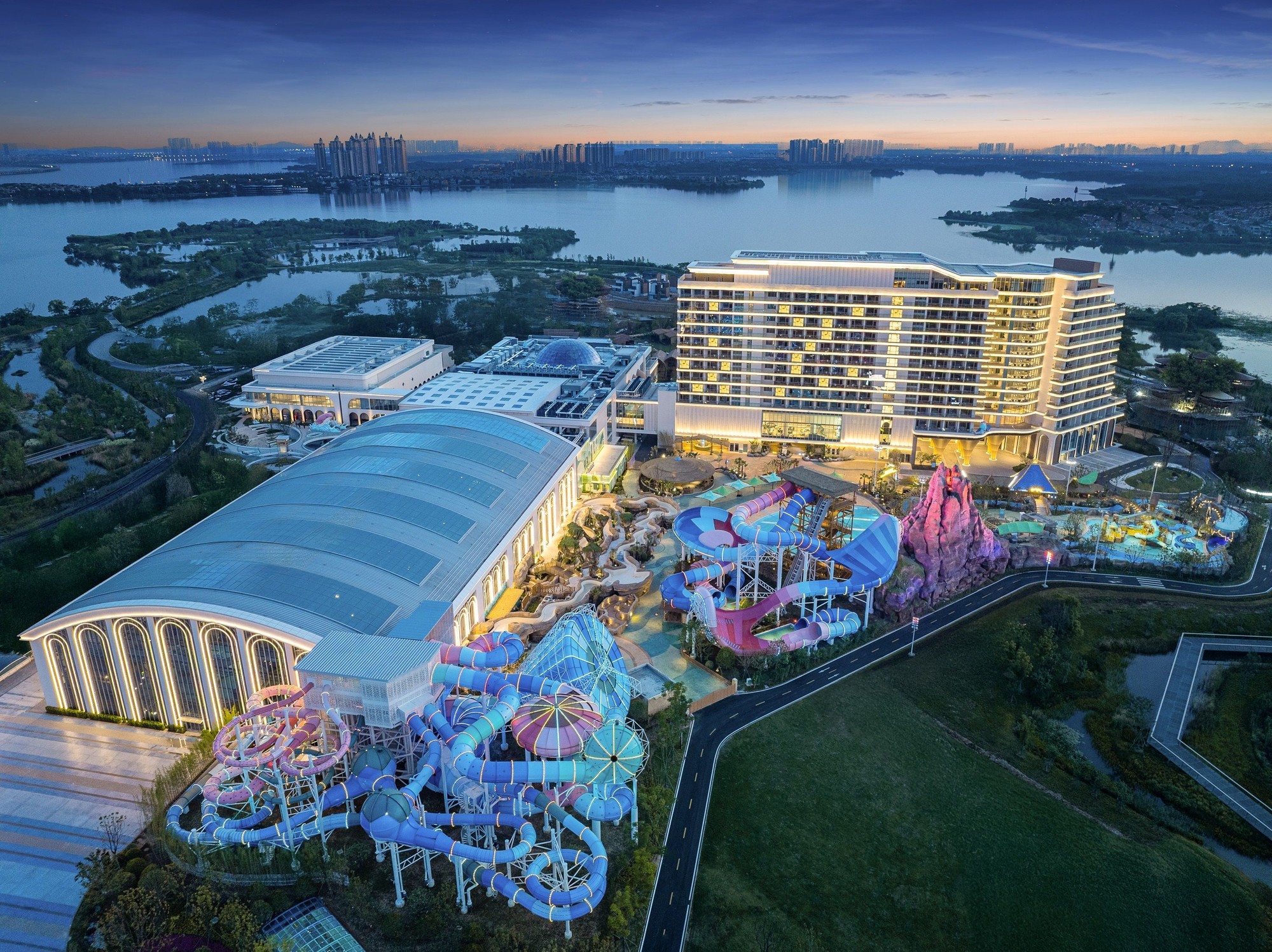 买球网站：蔡甸：知音故里“蔡甸曲线”昂扬起飞(图2)