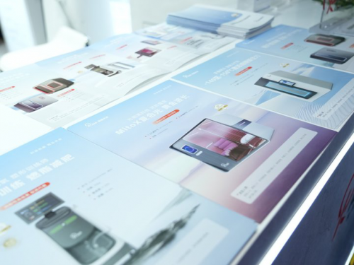 中国科技点亮进博：瑞健未来Rlab携全链路长寿设备亮相第八届进博会(图3)