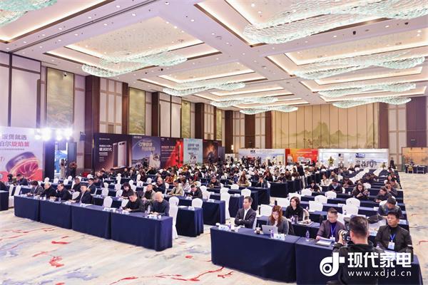 A0史密斯以硬核科技定义行业新高度四项大奖领跑2025“磐石奖”(图4)