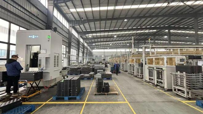 雨城区：冲刺四季度工业经济高质量发展动能强劲(图4)