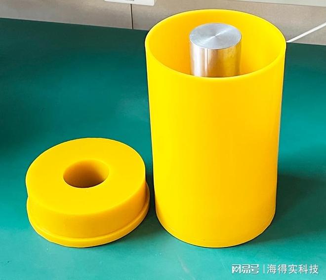 半导体材料等静压模具陶瓷冷等静压成型胶套包套模芯工装模具(图1)