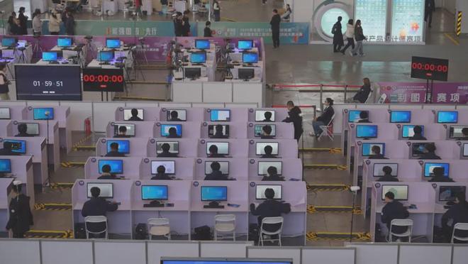 十大买球平台：国赛亮点观告别“老方法”制图员赛项探索模具智造新路径助力企业降本增效(图1)