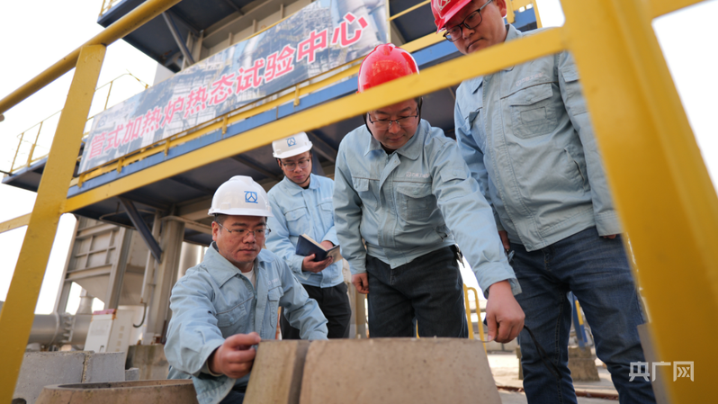 买球的app:河南孟津：工业炉抢占石化装备赛道(图2)