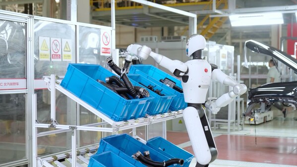 银河通用机器人拿下1000台机器人订单推进具身智能工业场景深度应用(图3)