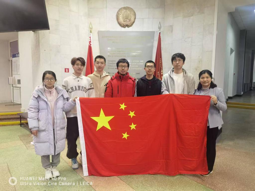 【奋斗点亮青春】优秀本科生标兵张家铭：步履不停臻于至善(图2)