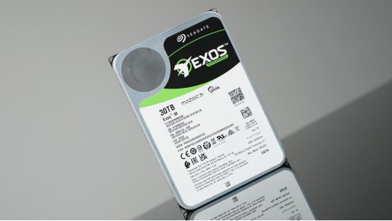30TB大容量与HAMR技术如何应对存储需求涨潮？希捷银河ExosM30TB企业级硬盘评测十大买球平台：(图2)