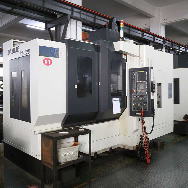 塑买球网站：料模具开模定制加工PC机箱模具加工(图2)